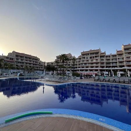 Seafront Golden Mile Americas Appartement