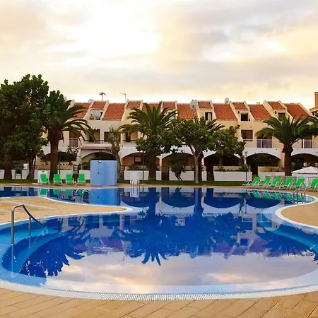 Seafront Golden Mile Americas Hard Rock Apartman *