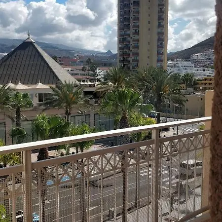 Seafront Golden Mile Americas Hard Rock Apartment Arona (Tenerife)