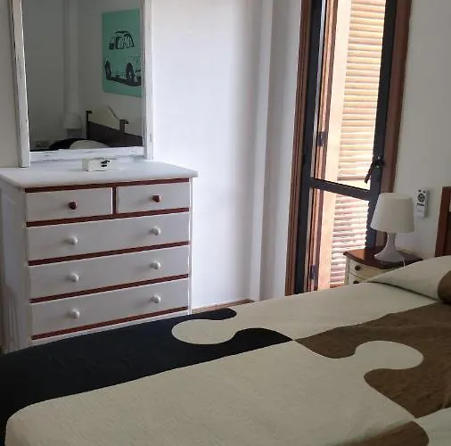 Апартаменты Seafront Golden Mile Americas *