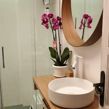 Seafront Golden Mile Americas * 아로나