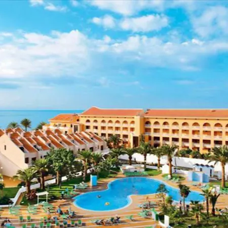 Seafront Golden Mile Americas *